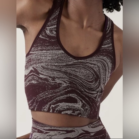 Athleta Tops - NWT Athleta Aurora Seamless Shine Tank
Size Small